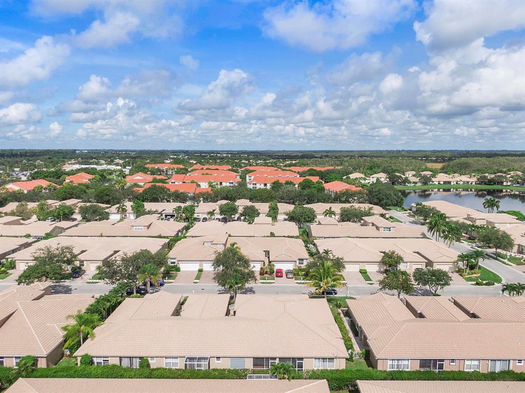 Andros Isle - Residential