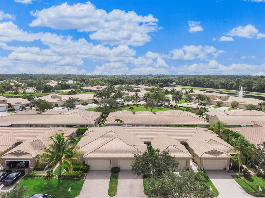 Andros Isle - Residential