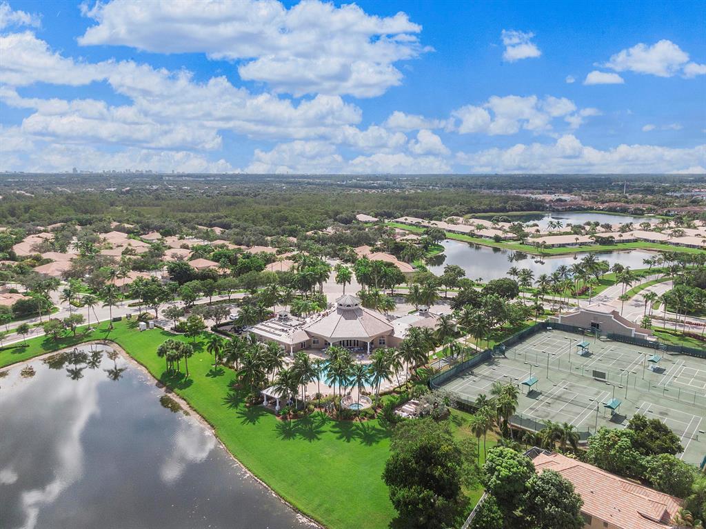 Andros Isle - Residential