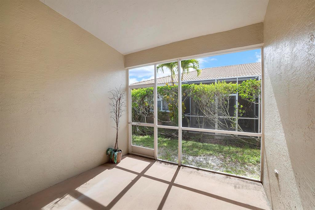 Andros Isle - Residential