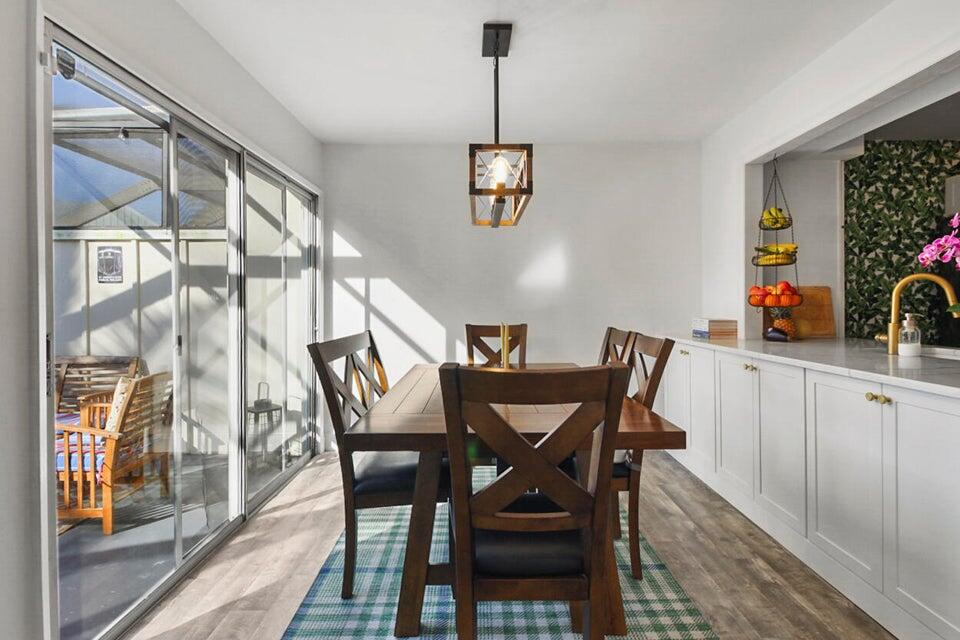 Riverwalk - Residential Lease