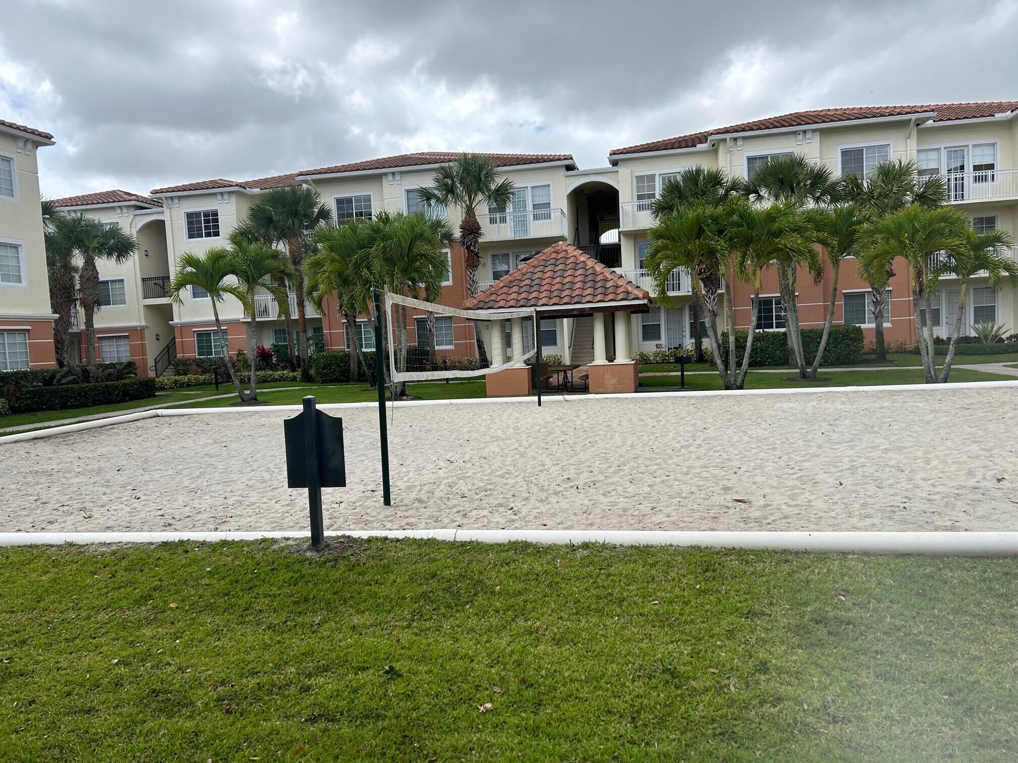 MEZZANO CONDO - Residential Lease
