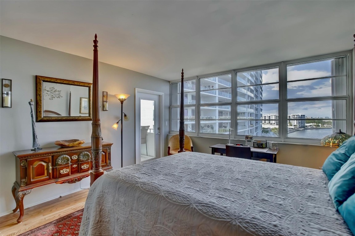 EAST POINT TOWERS - Residential