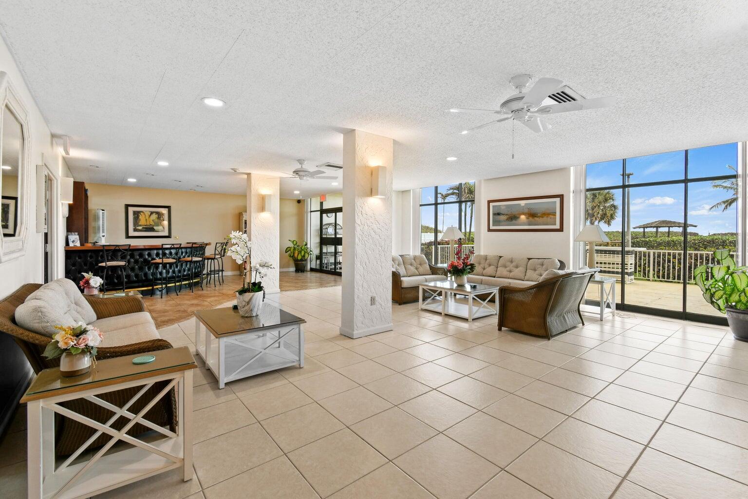 SEA PALMS CONDOMINIUM - Residential Lease