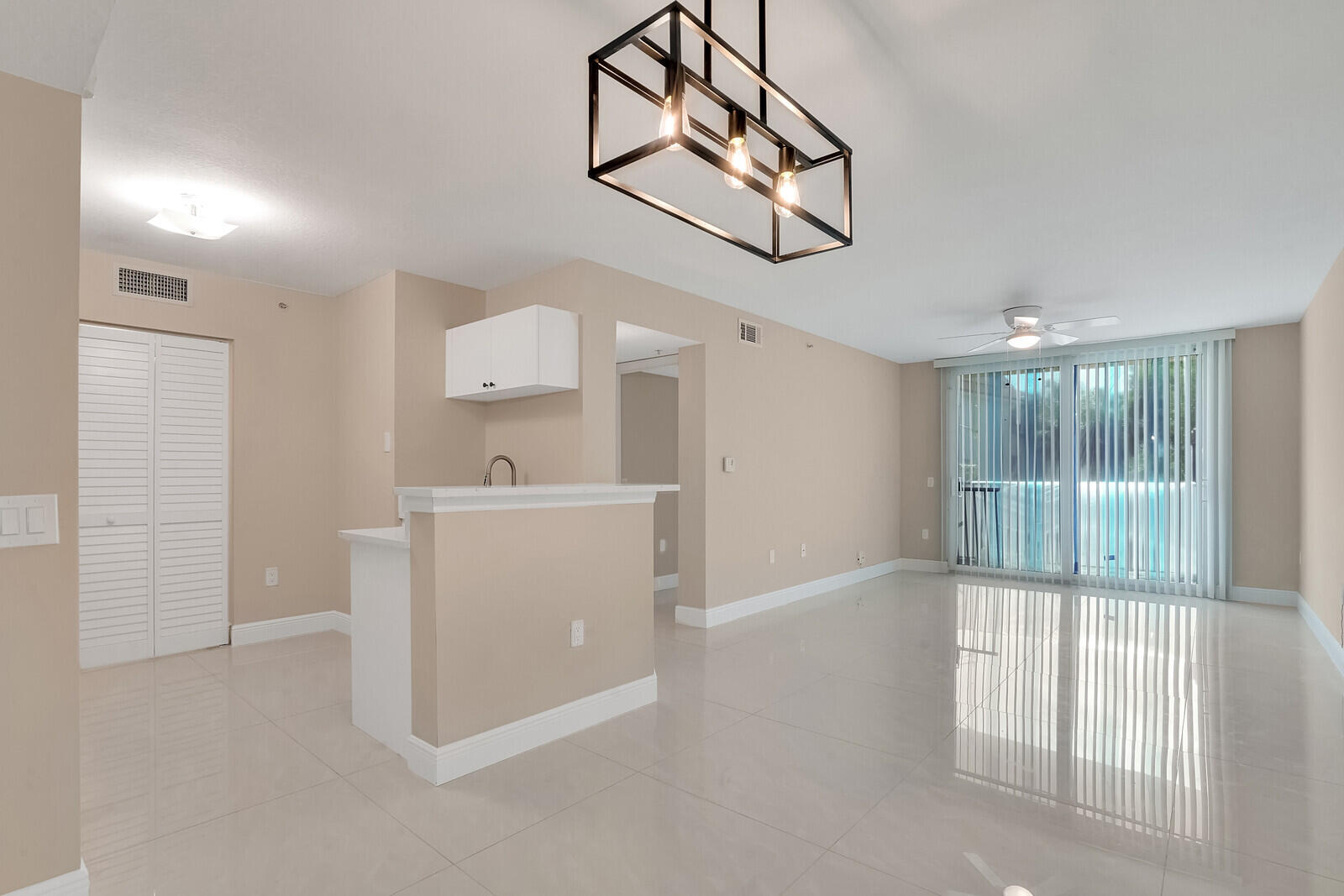 VILLA DEL SOL CONDO - Residential Lease