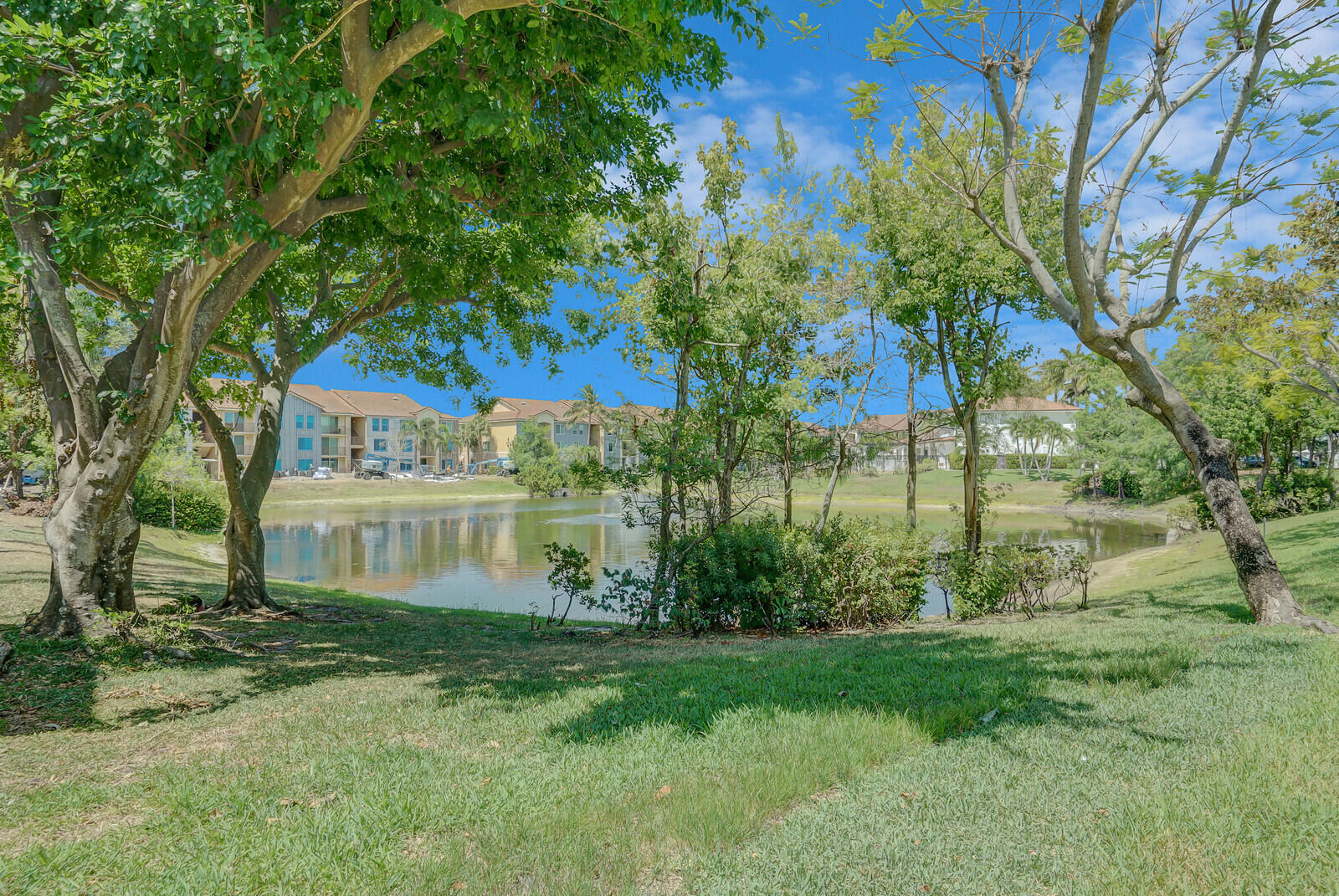 VILLA DEL SOL CONDO - Residential Lease