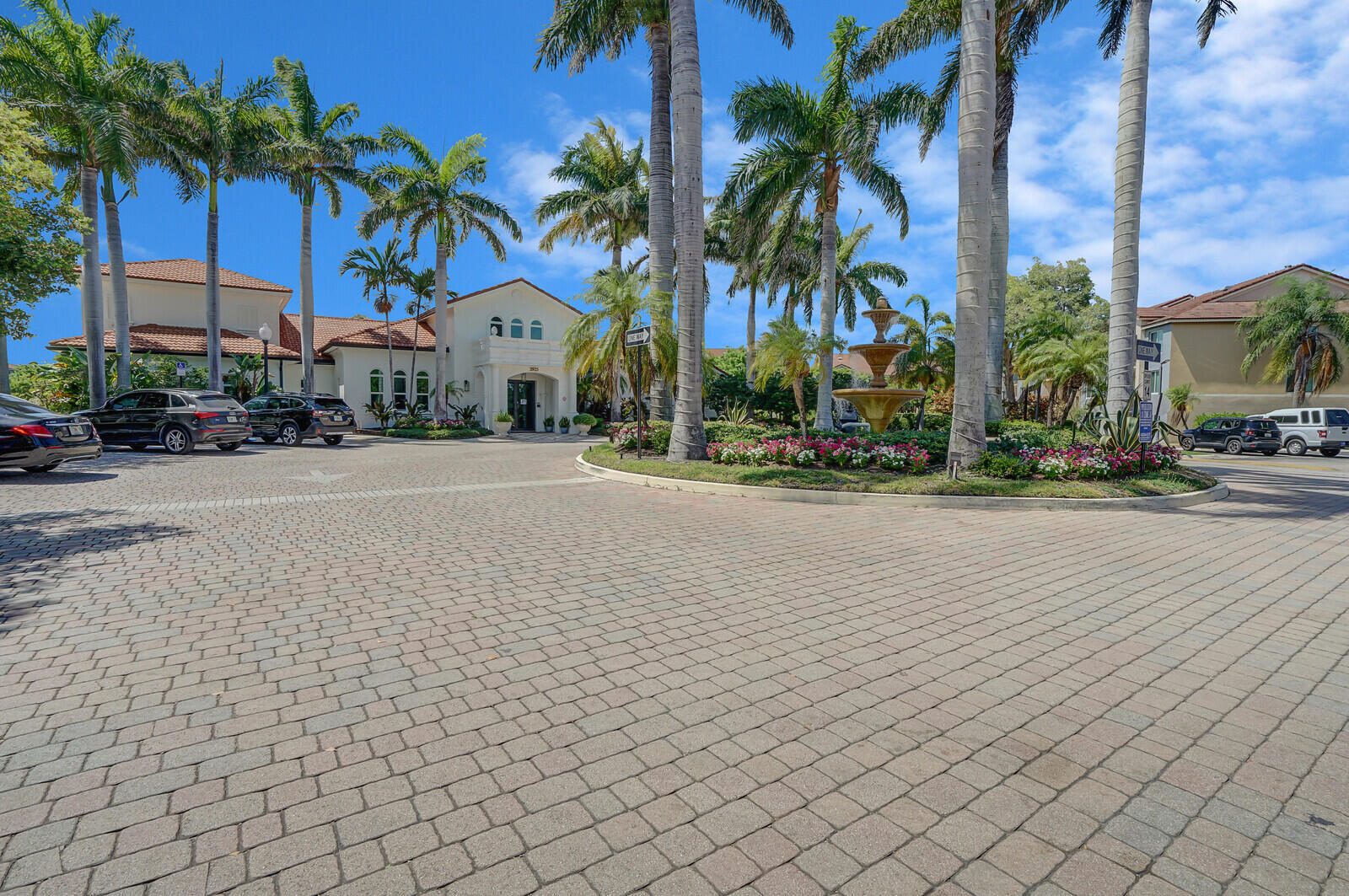 VILLA DEL SOL CONDO - Residential Lease