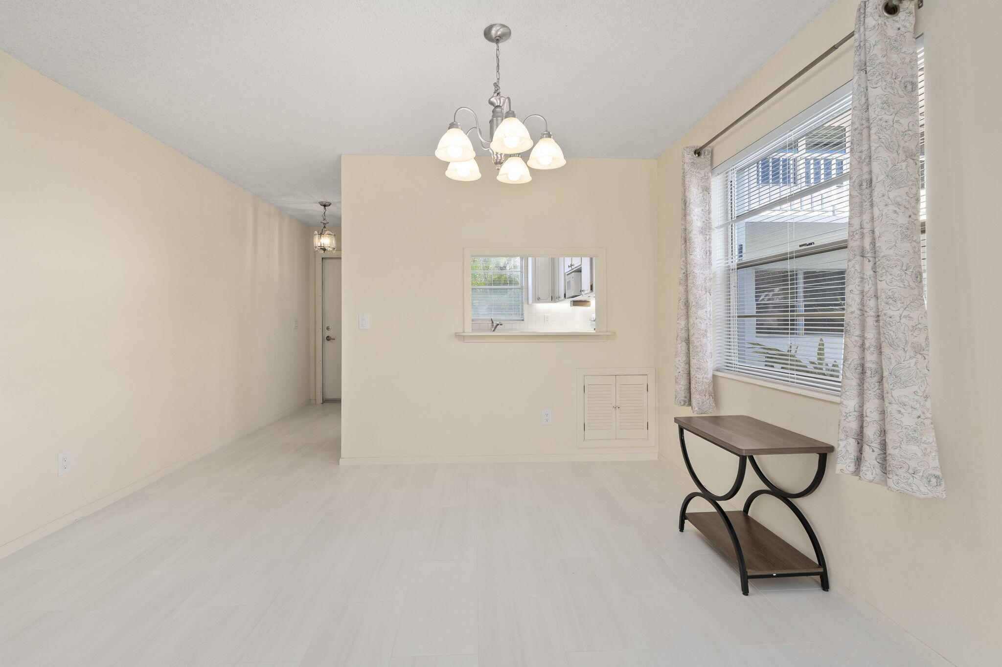 VISTA PINES CONDO - Residential