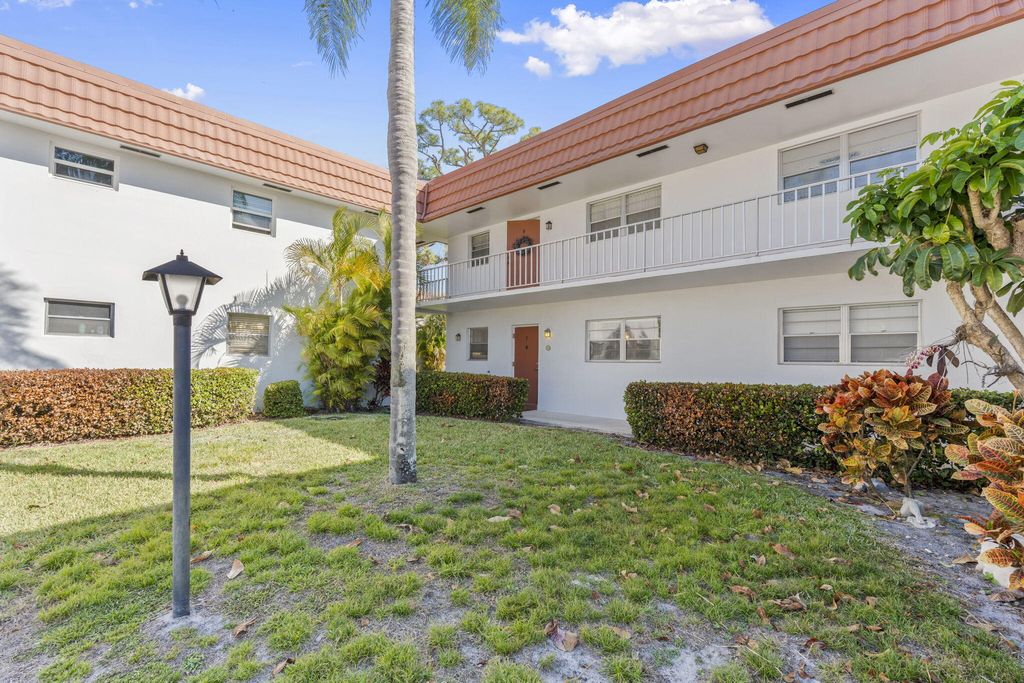 Photo of 2600 SE Ocean Boulevard #Aa2, Stuart, FL 34996 (MLS # R11168680)