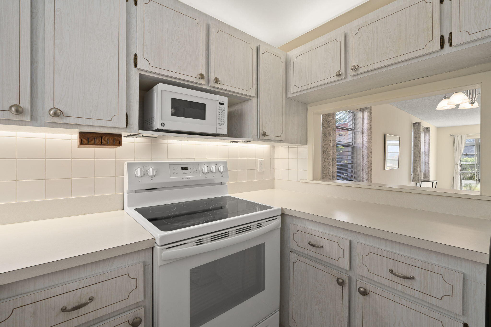 VISTA PINES CONDO - Residential