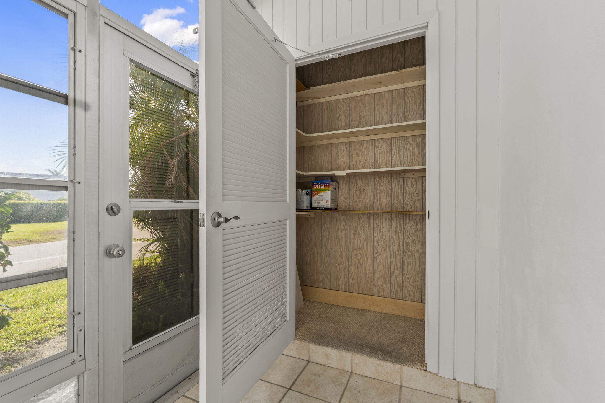 VISTA PINES CONDO - Residential