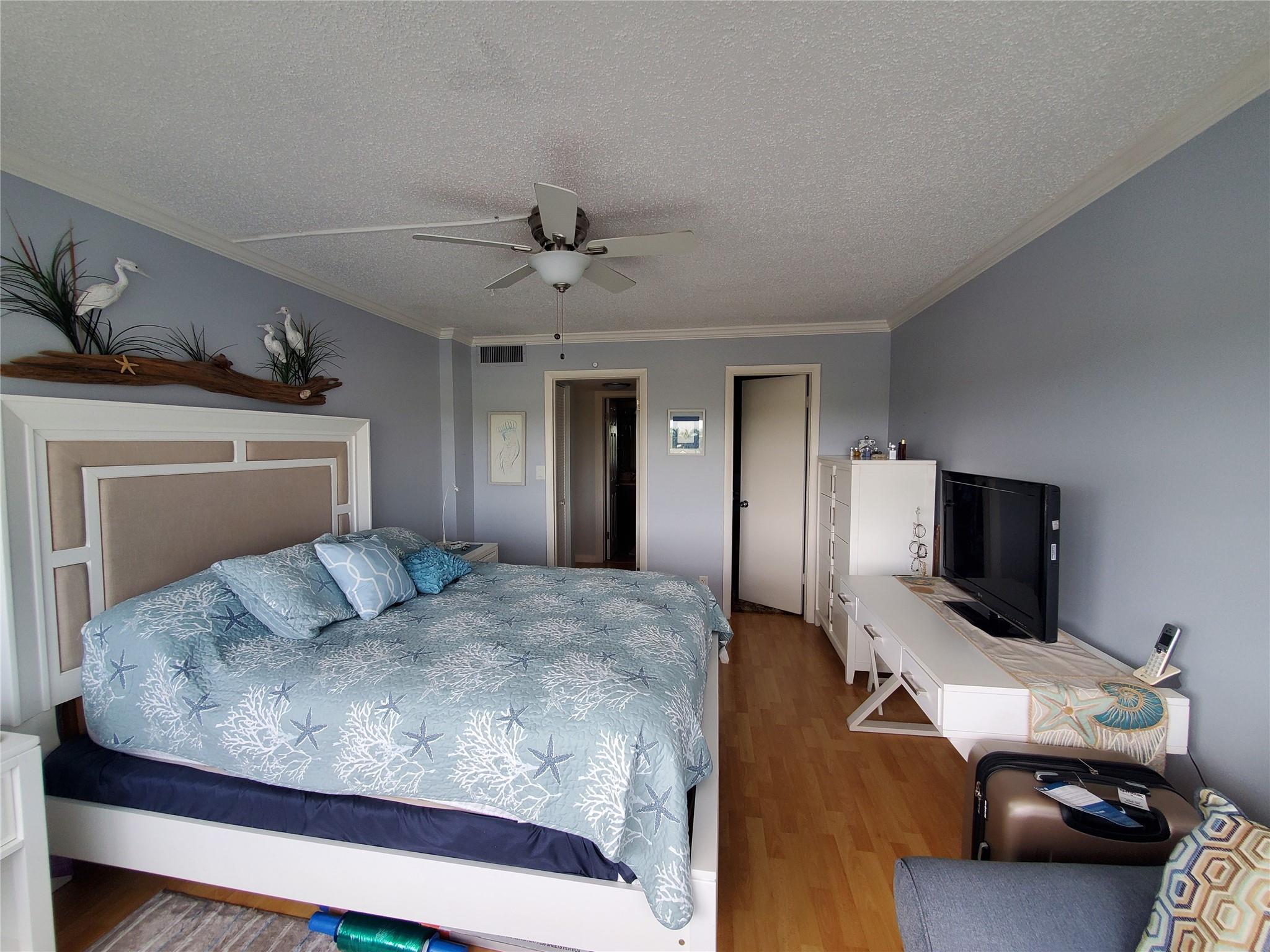 Waters Edge Condo - Residential