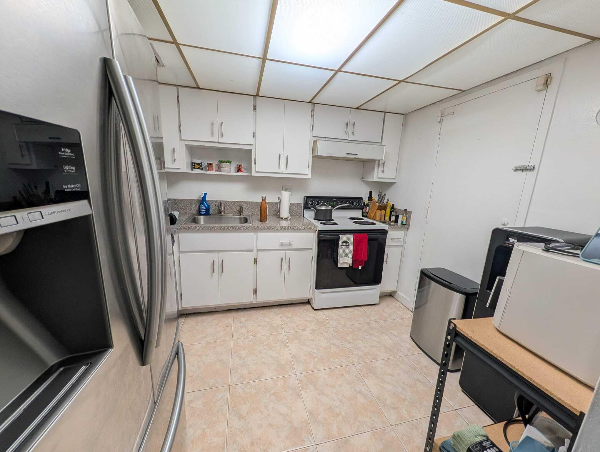 THREE HORIZONS NORTH CONDO - Residential Lease