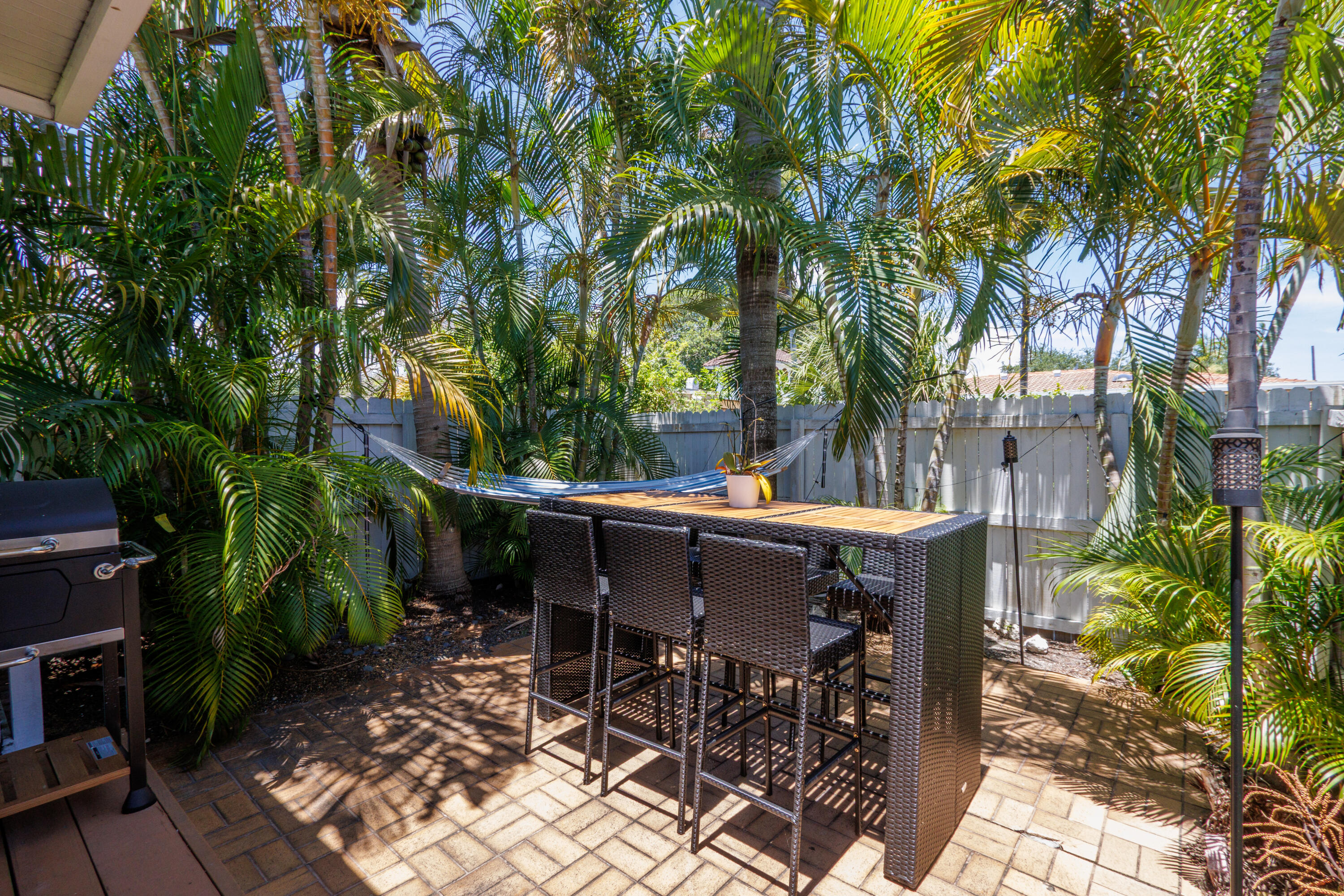 HOLLYWOOD - Residential