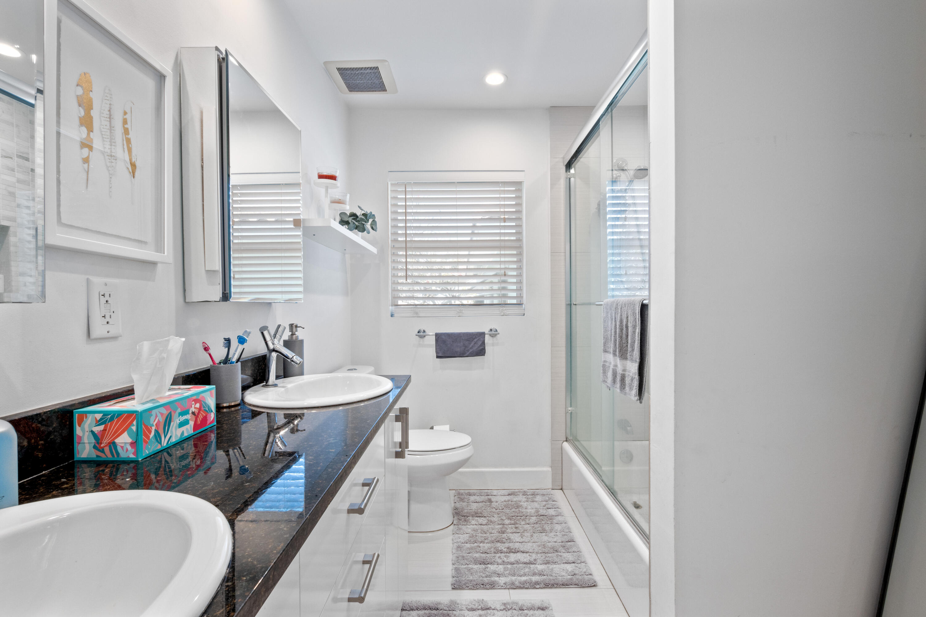 HOLLYWOOD - Residential