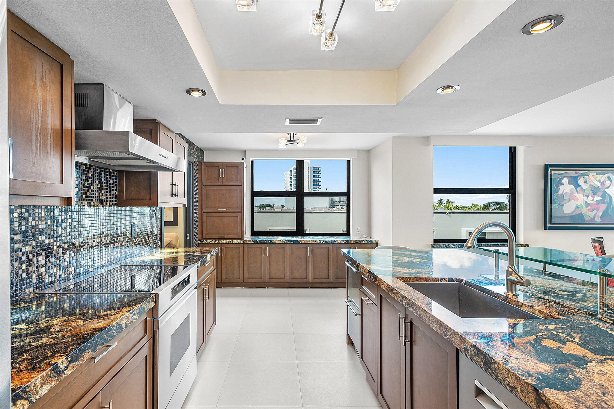 BAYVIEW OF POMPANO - Residential