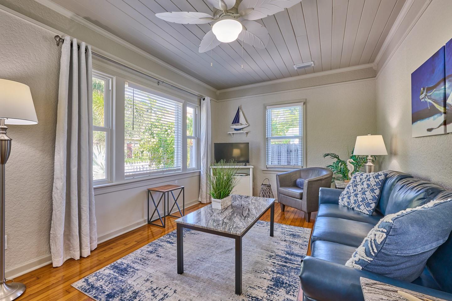 Lake Worth Town - Residential Income