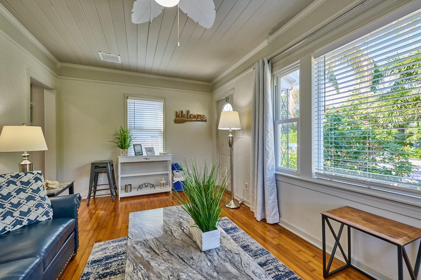 Lake Worth Town - Residential Income