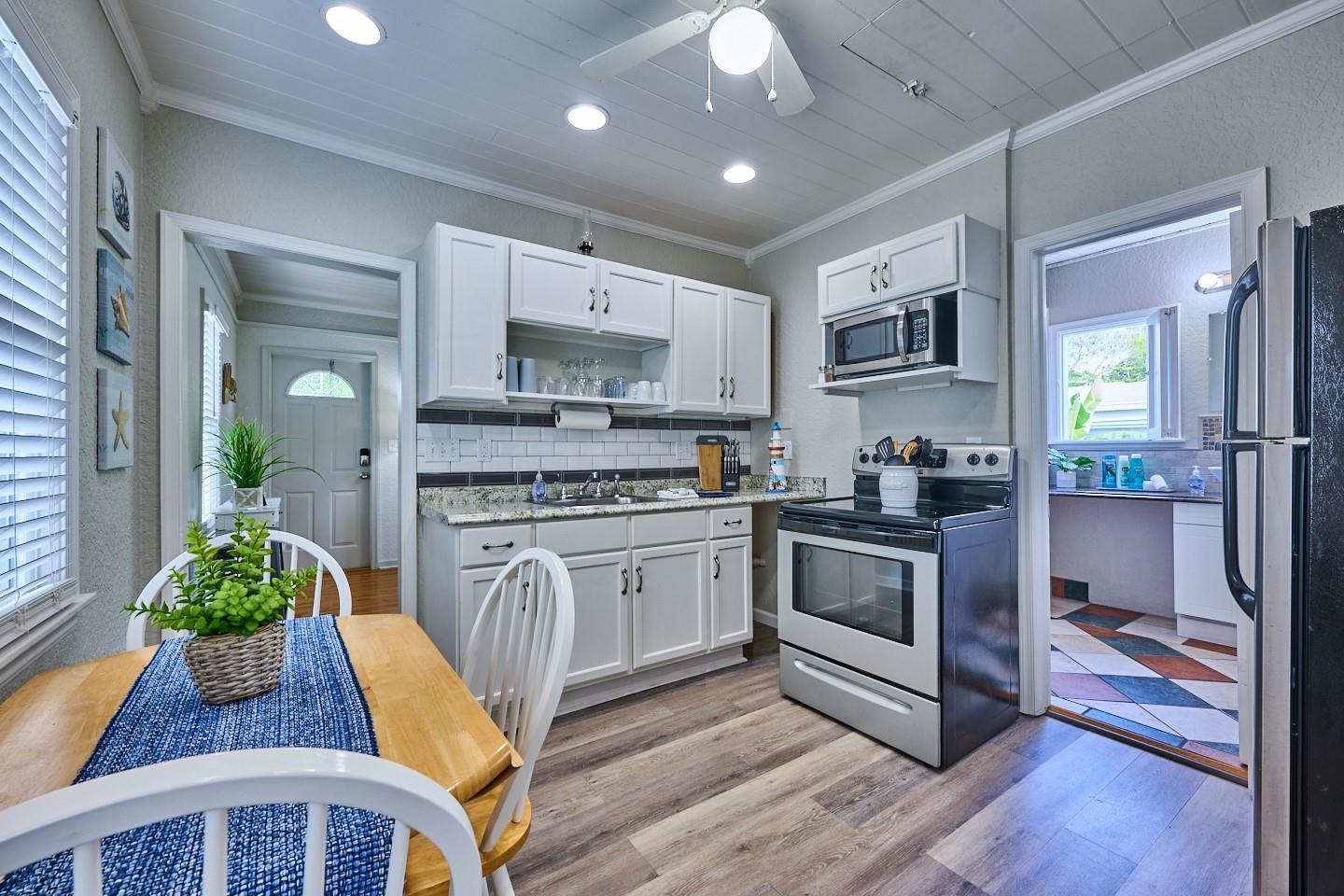 Lake Worth Town - Residential Income