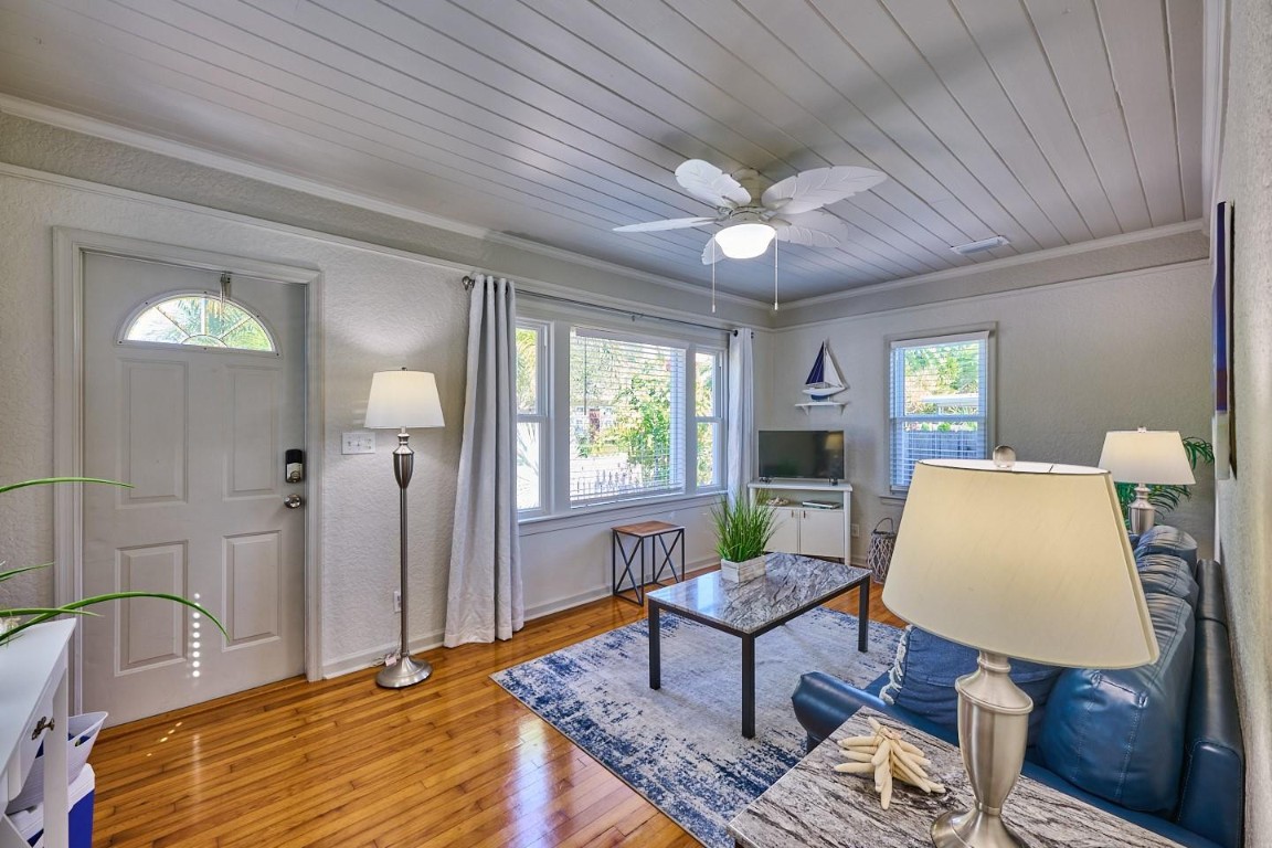 Lake Worth Town - Residential Income