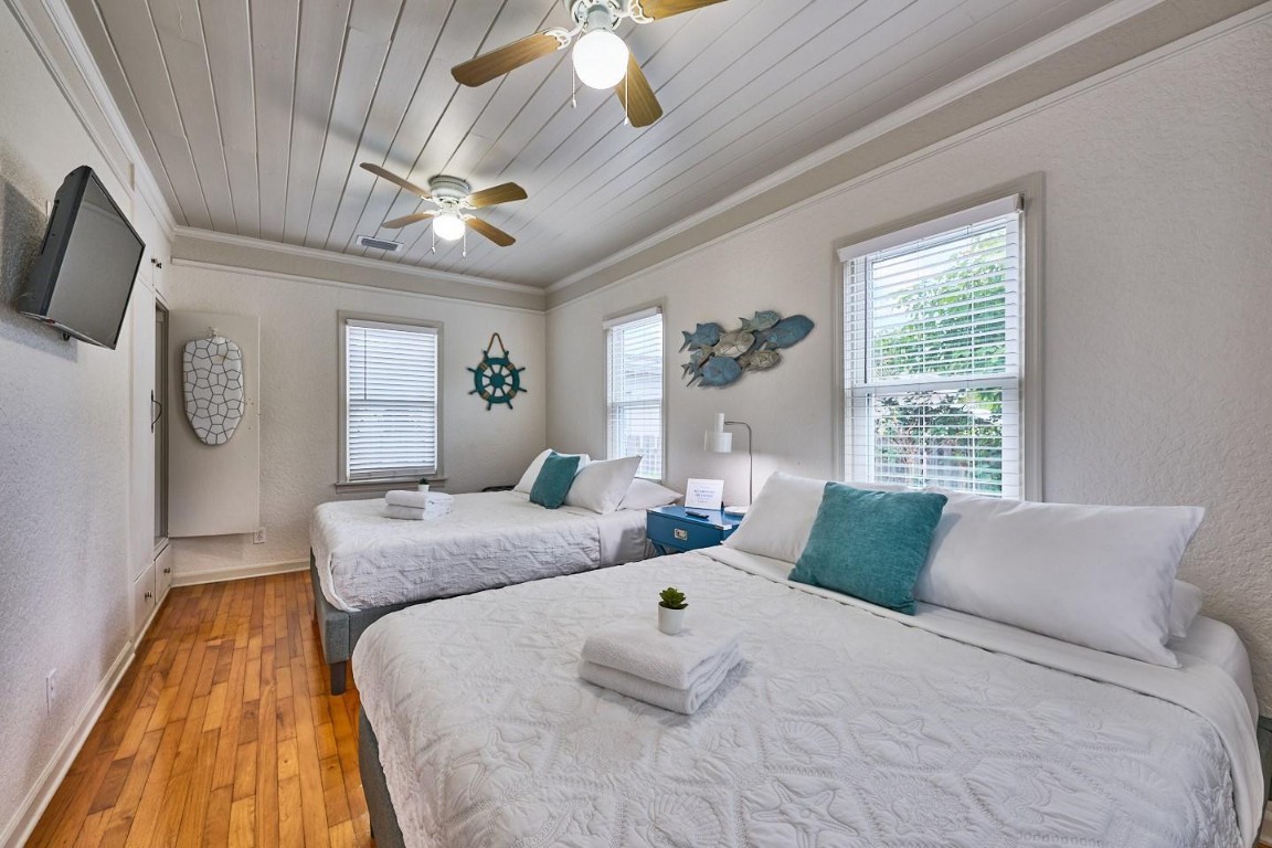 Lake Worth Town - Residential Income