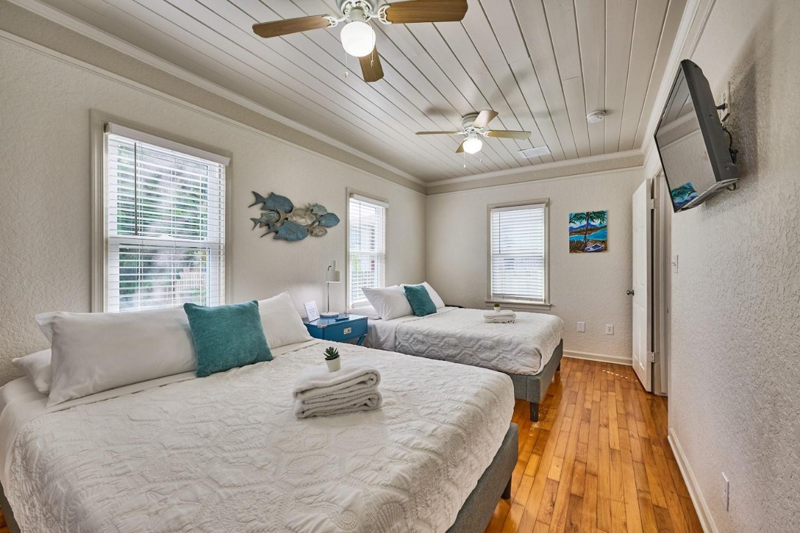 Lake Worth Town - Residential Income