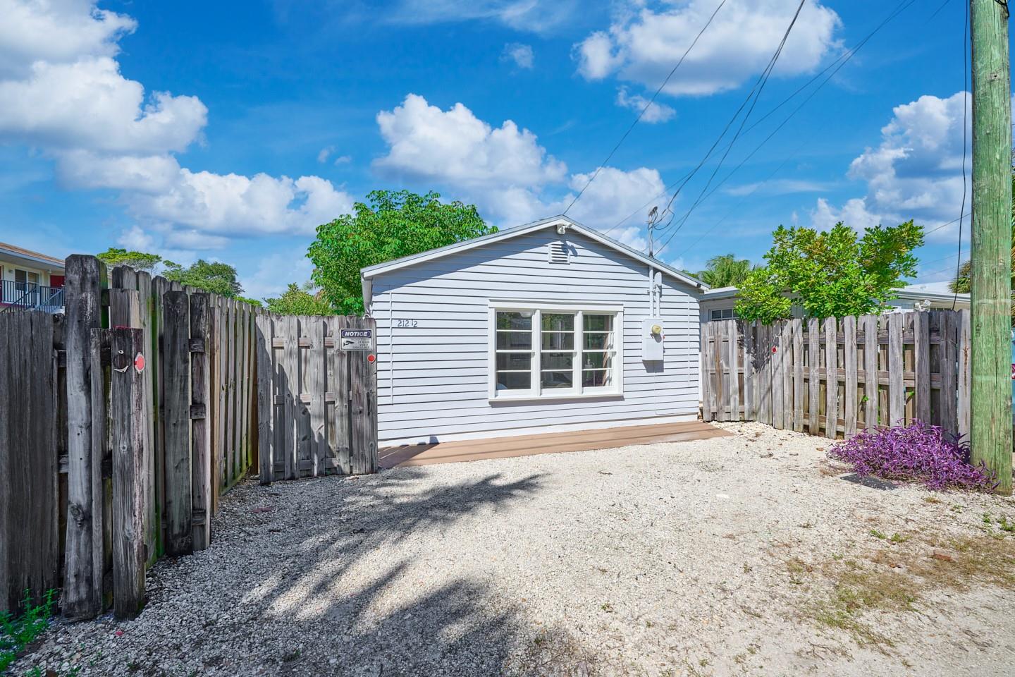 Lake Worth Town - Residential Income