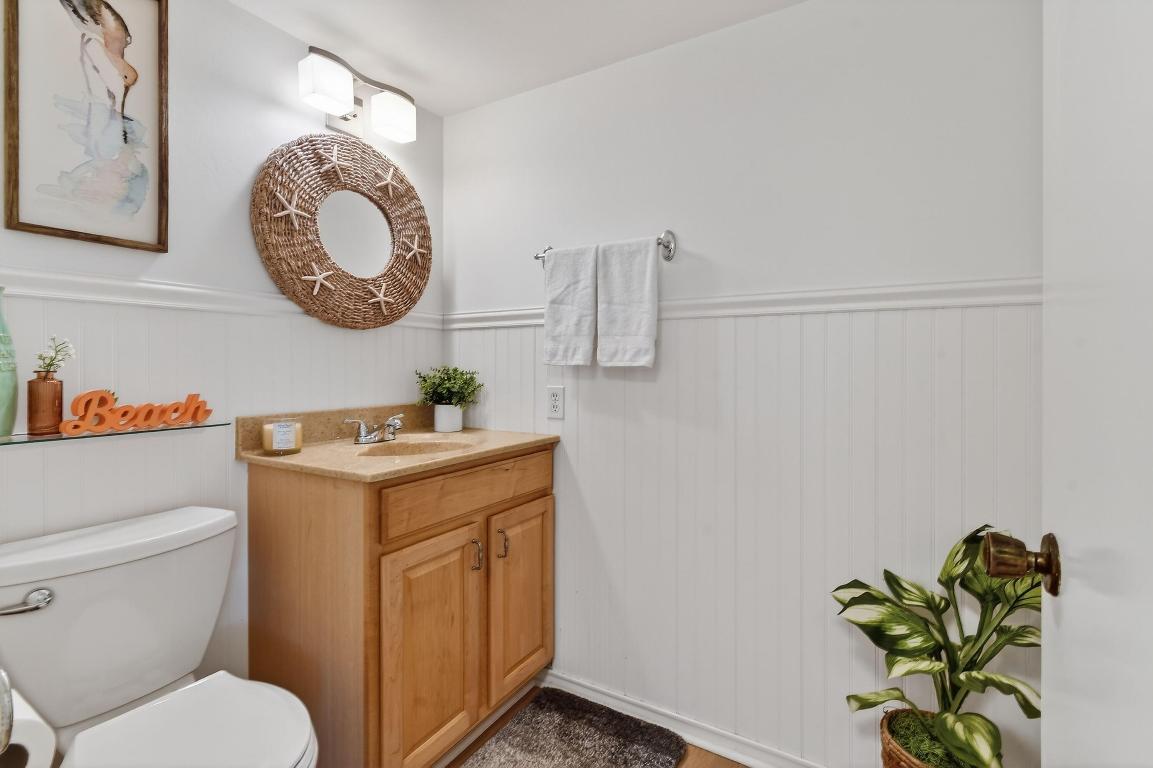 VILLAS ON THE GREEN CONDO - Residential