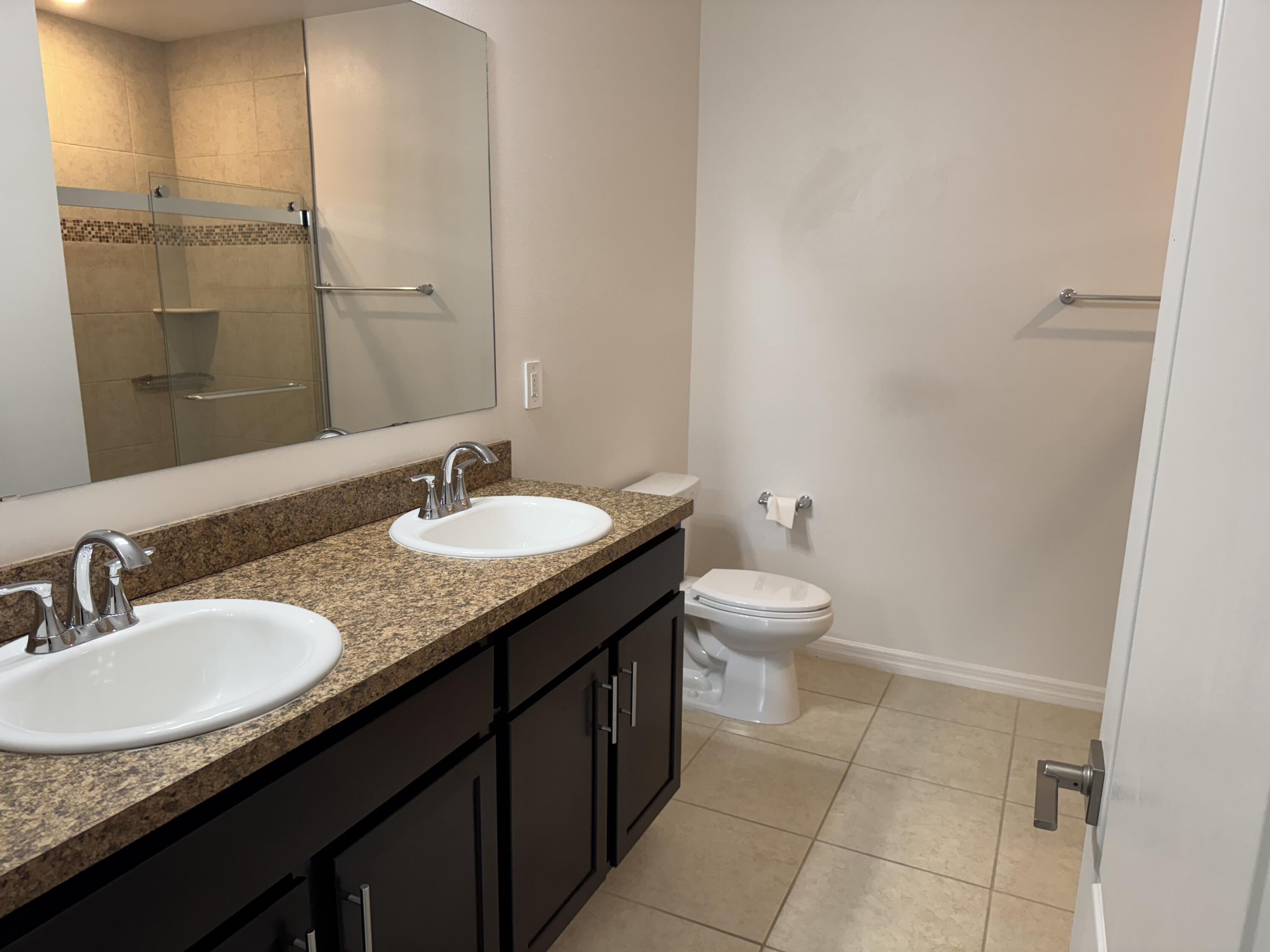 DARWIN/TULIP AREA - Residential Lease
