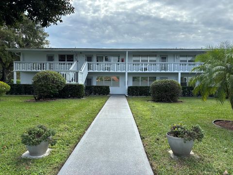 Condominium in Deerfield Beach FL 198 Tilford J.jpg