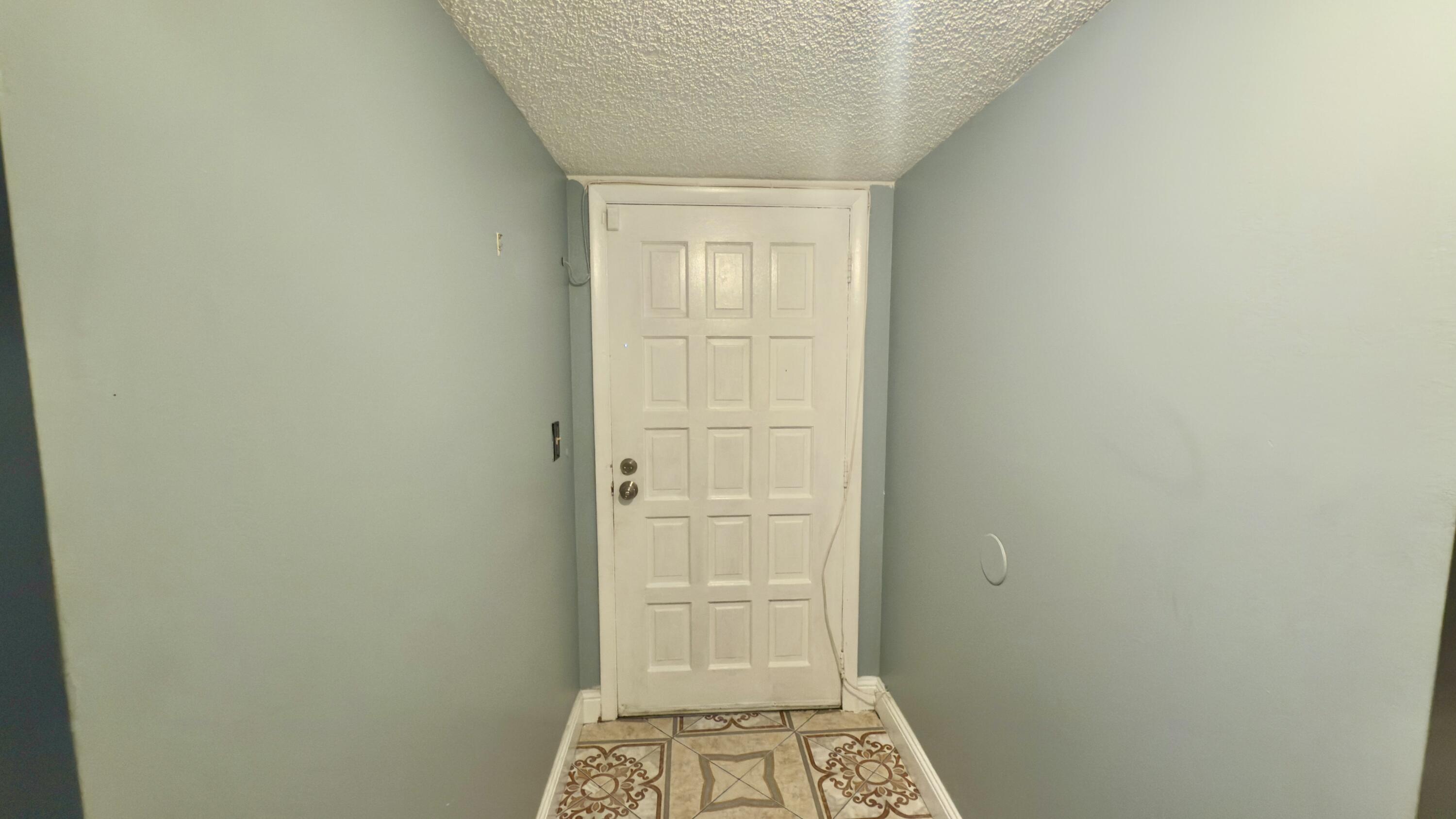 View photos, virtual tours, details... 6201 N Falls Cir Drive