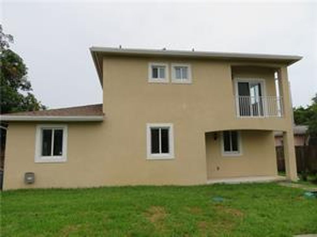 Photo of 1944 E Sheridan Street #A-b, Hollywood, FL 33020 (MLS # B26018095)