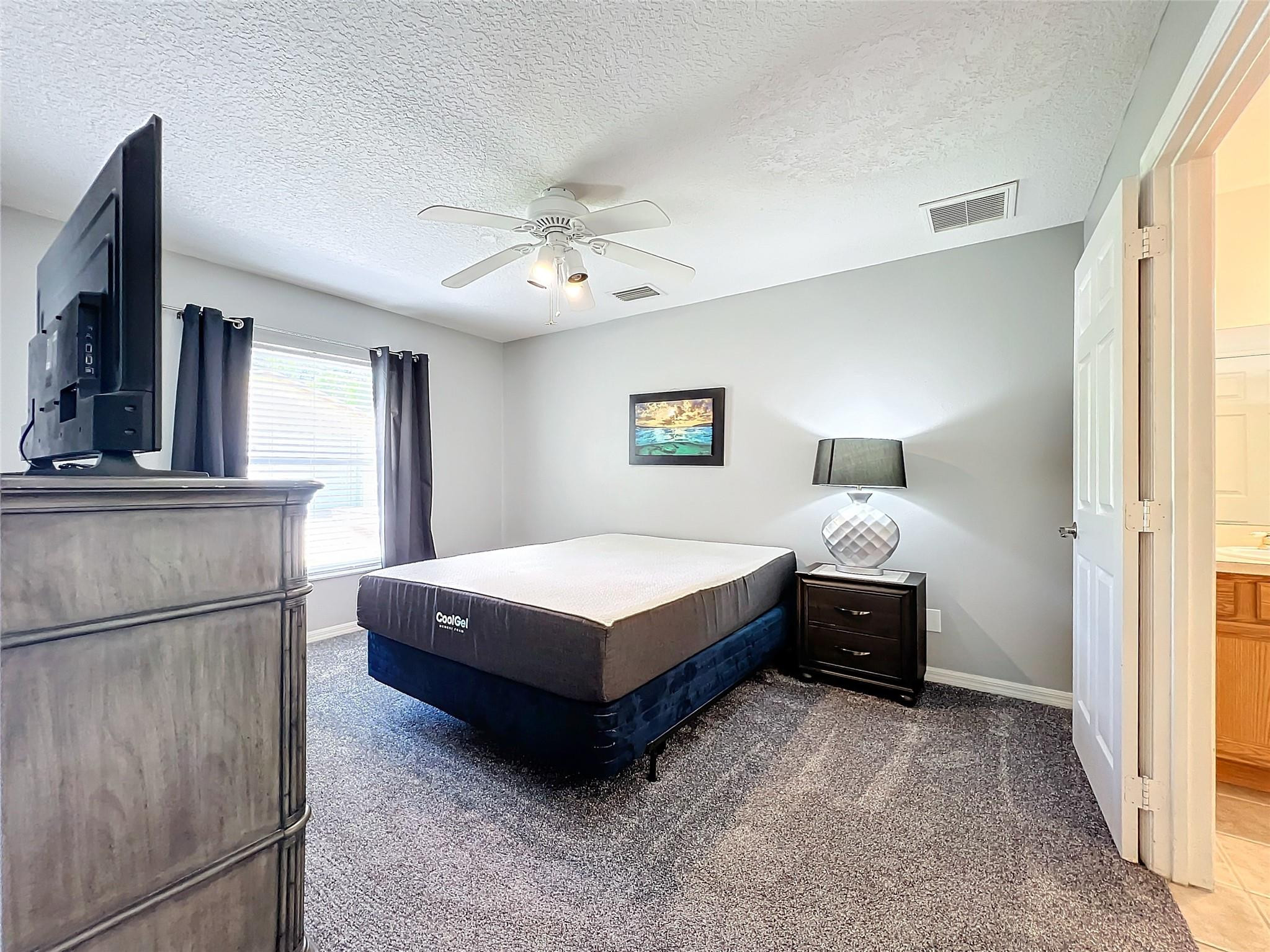 KILLARNEY CIRCLE - Residential