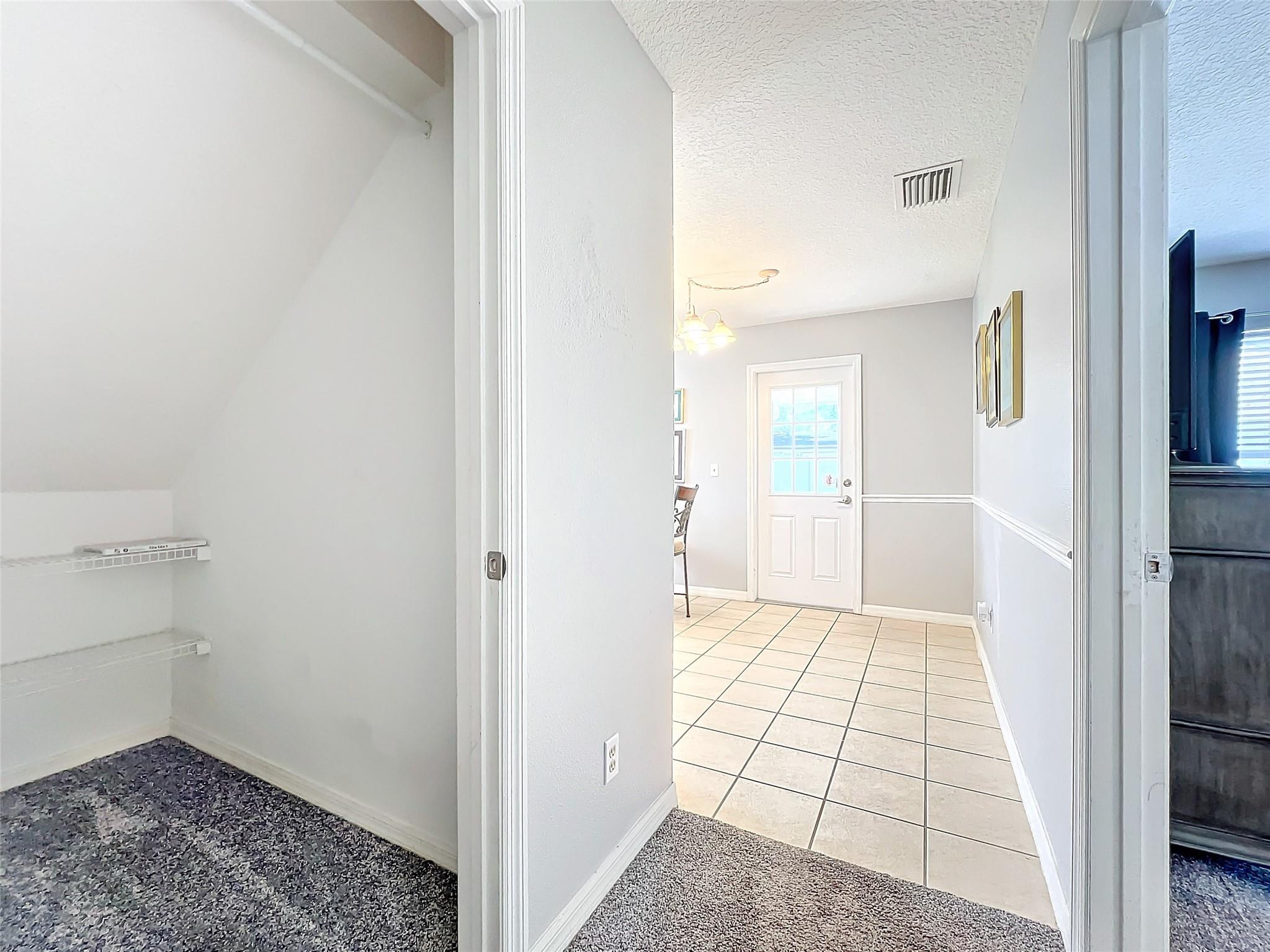 KILLARNEY CIRCLE - Residential