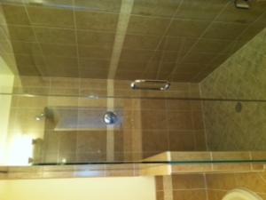 RENAISSANCE ON THE RIVER - Residential Lease