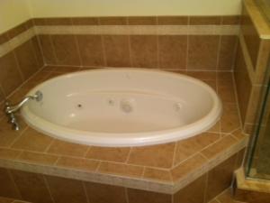 RENAISSANCE ON THE RIVER - Residential Lease