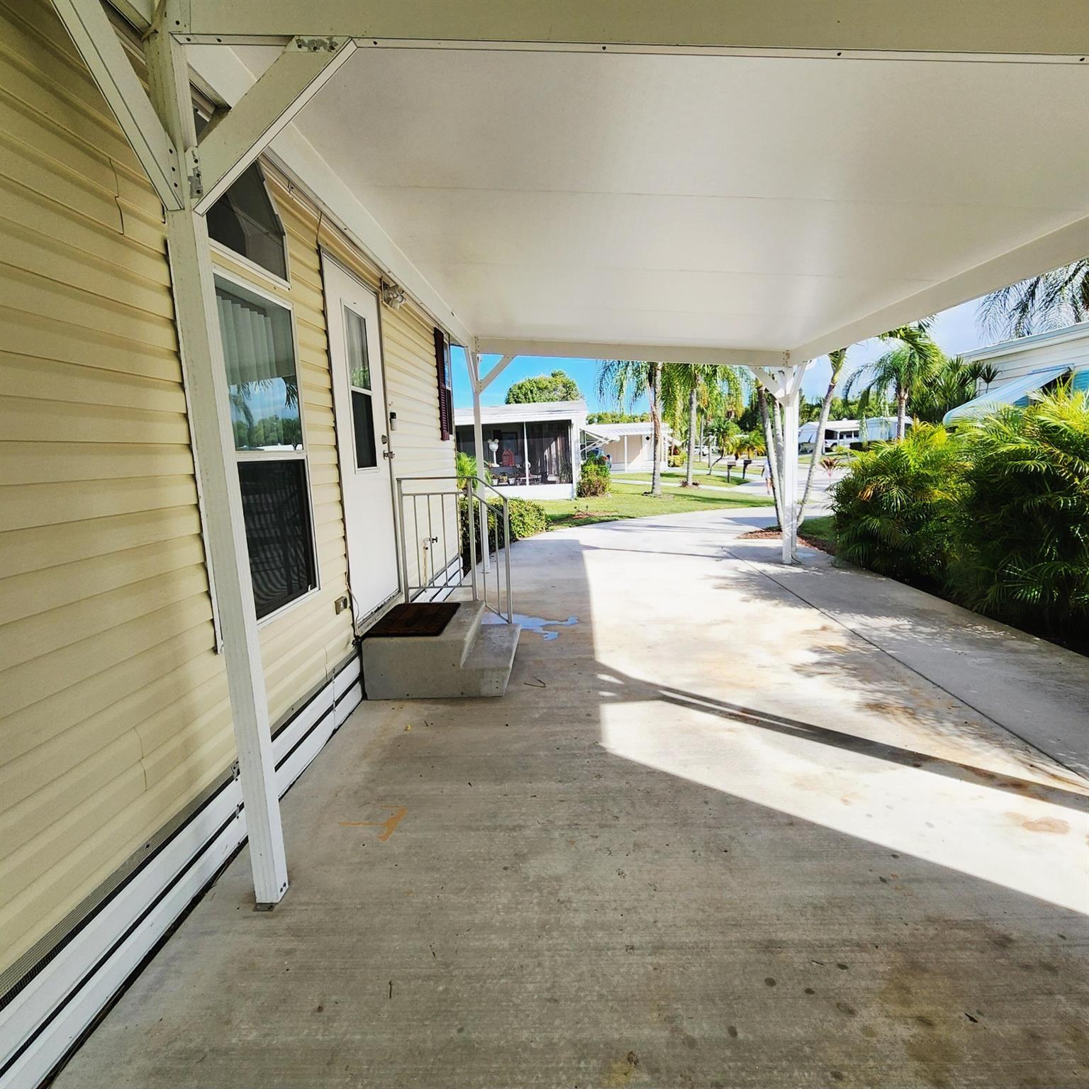 Spanish Lakes Golf Villag - Residential