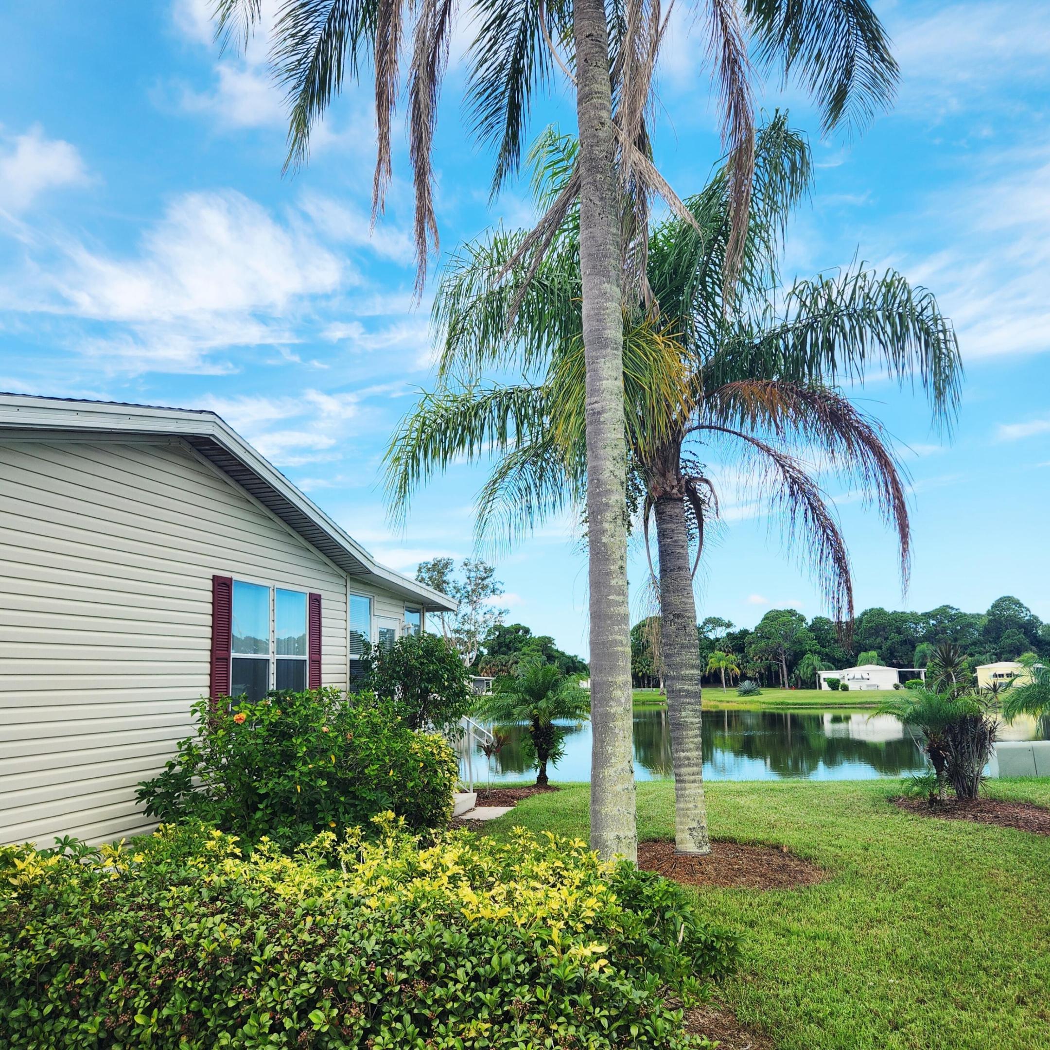 Spanish Lakes Golf Village - Residential