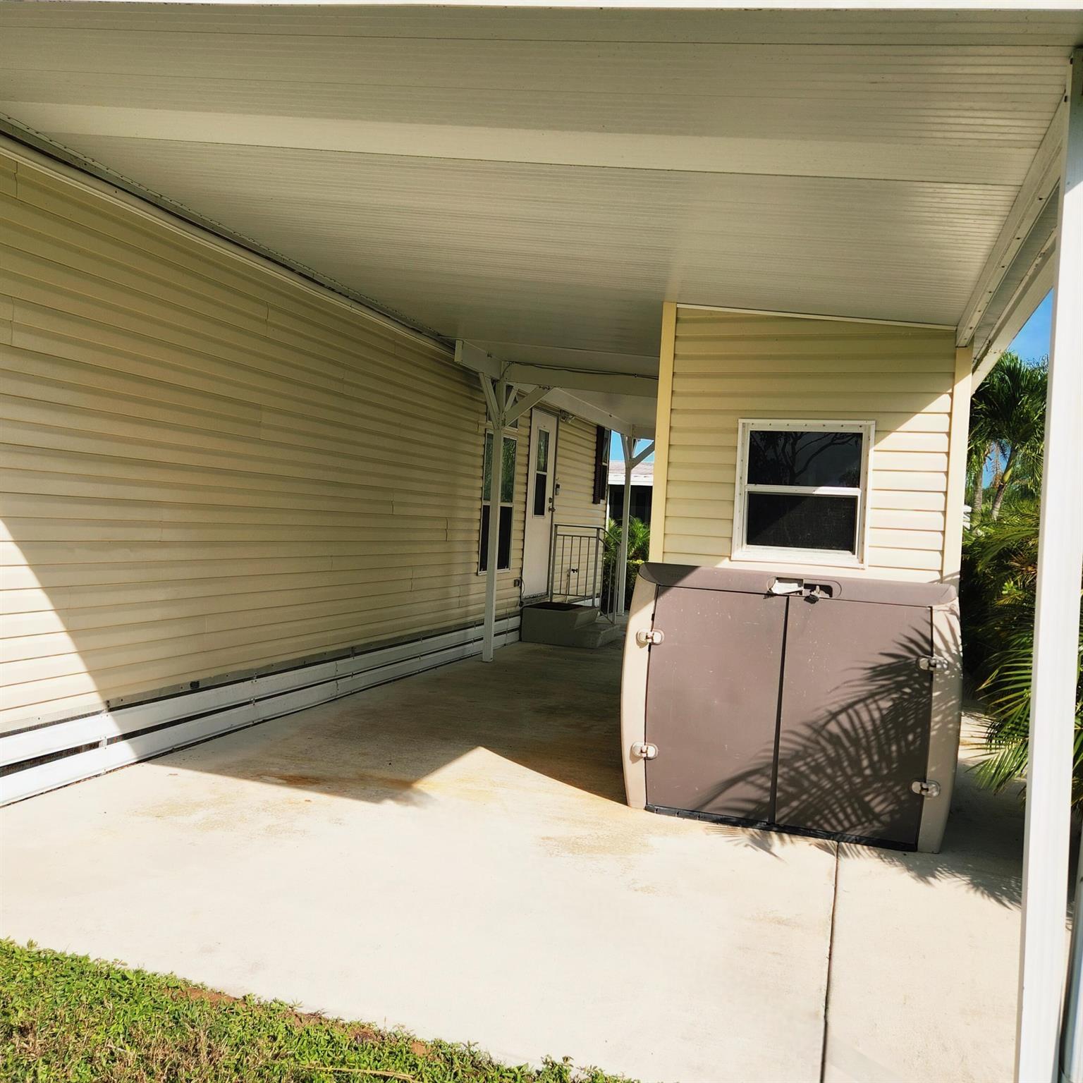 Spanish Lakes Golf Villag - Residential