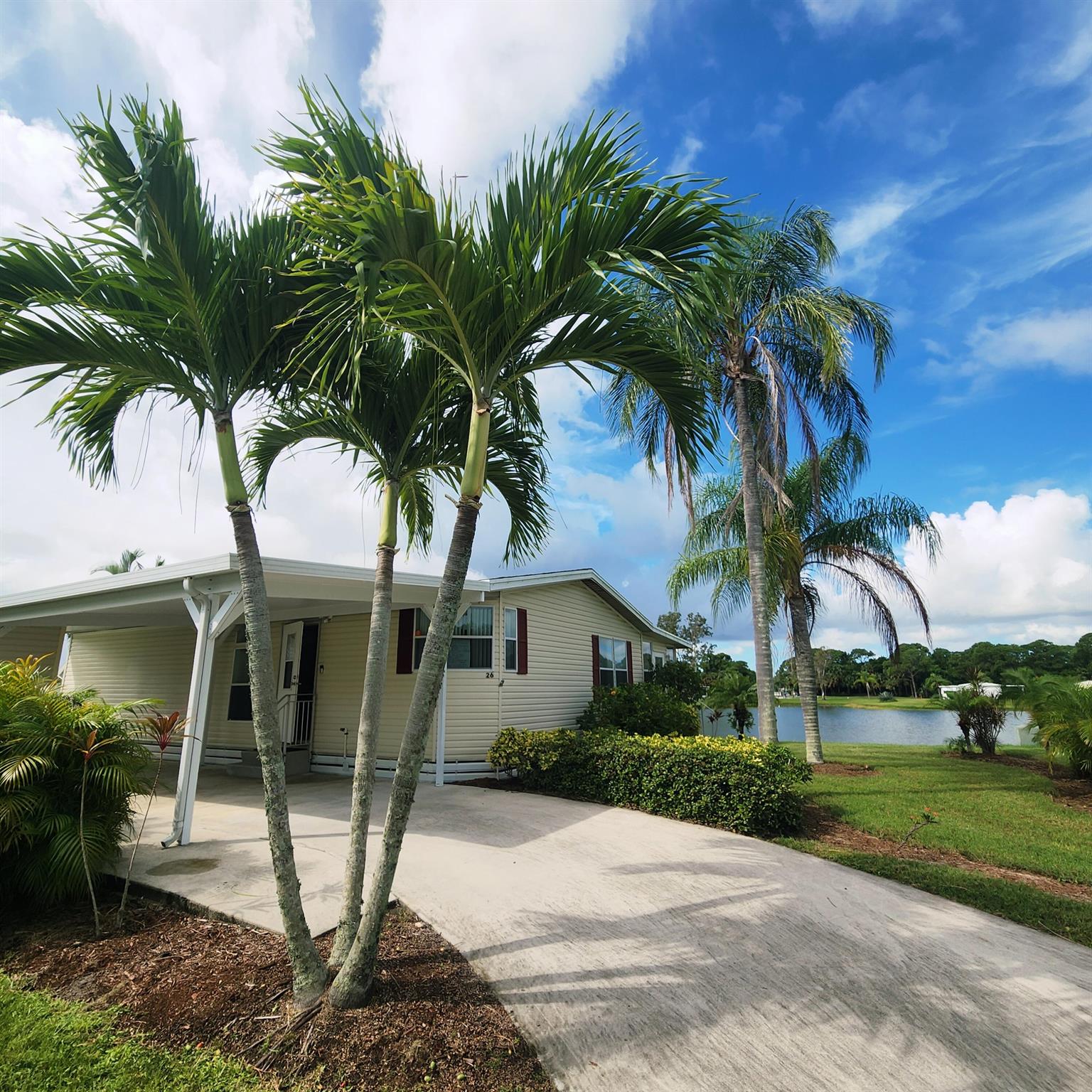 Spanish Lakes Golf Villag - Residential