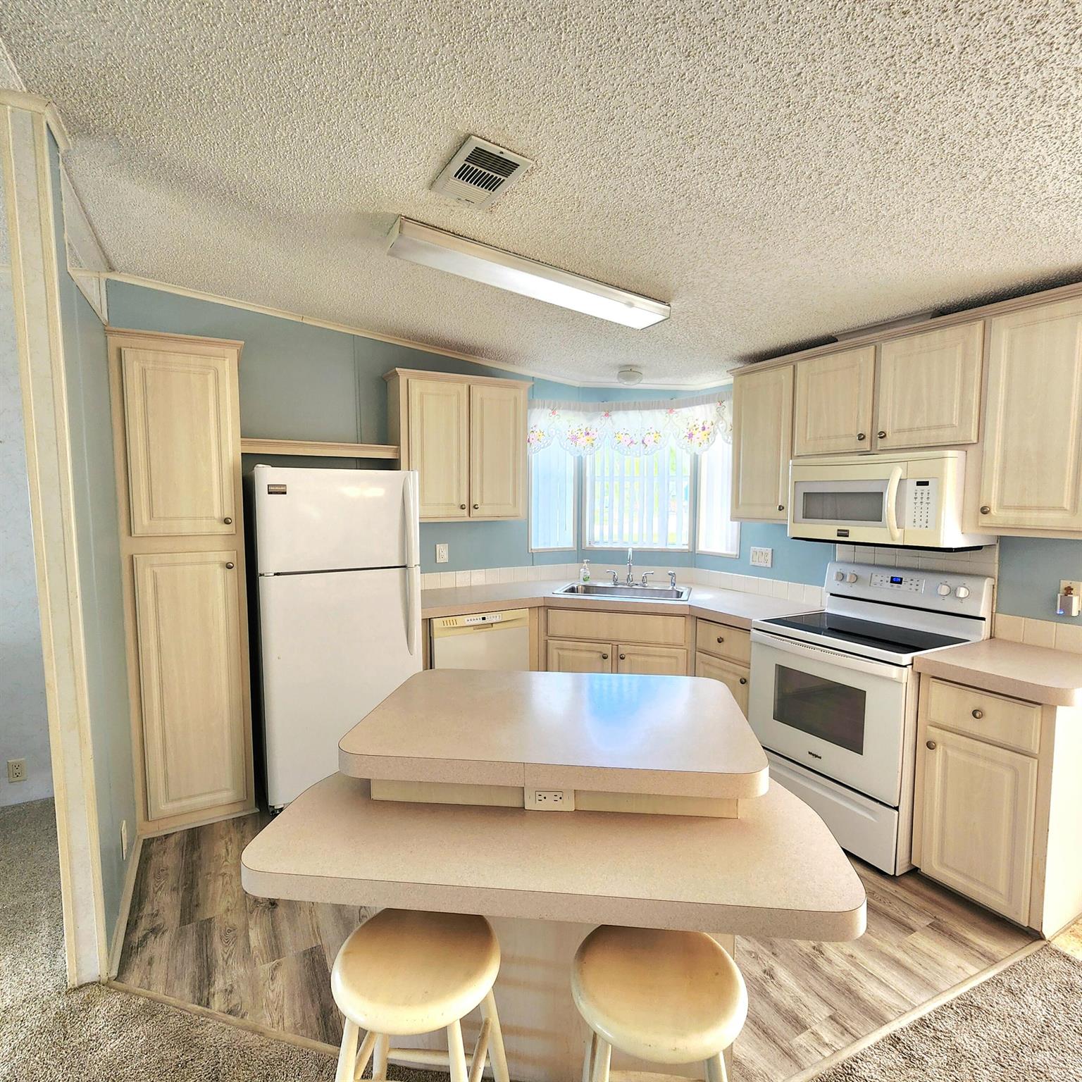 Spanish Lakes Golf Villag - Residential