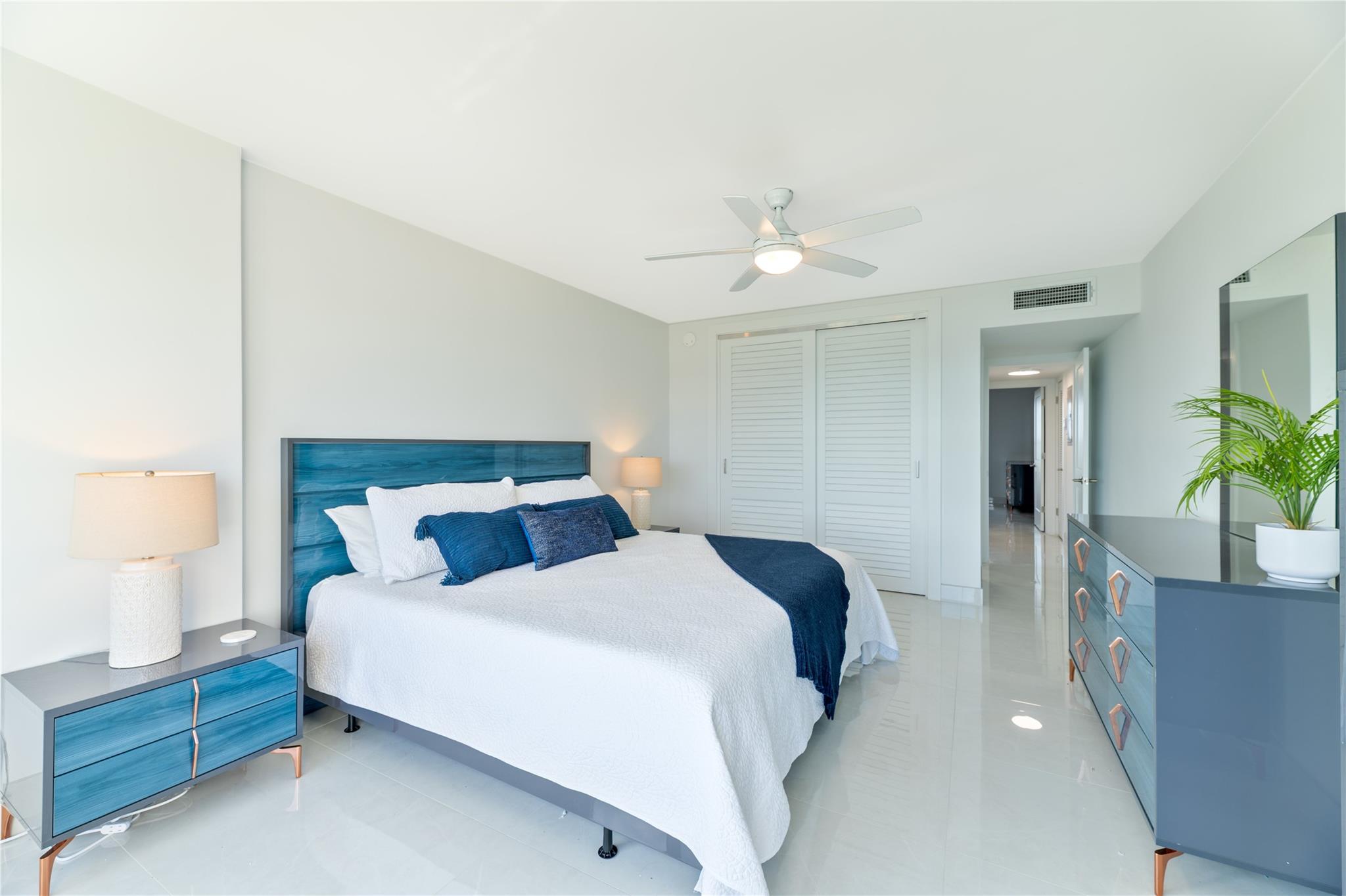 LANDMARK AT HILLSBORO - Residential Lease