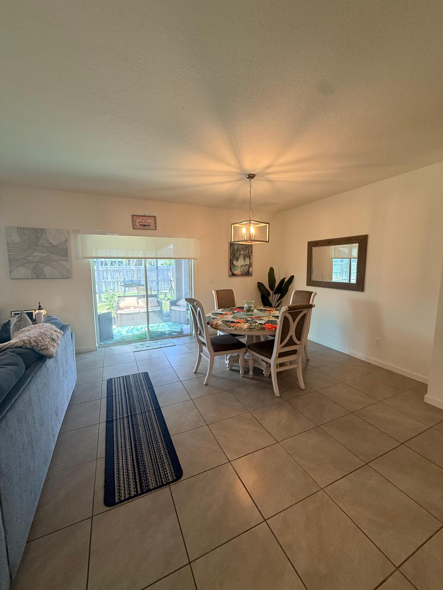 PORT ST LUCIE SECTION 19 - Residential