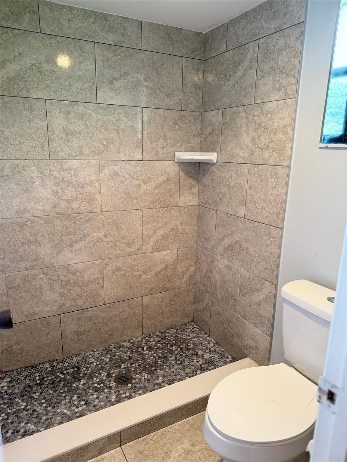 TRADEWINDS B CONDO - Residential