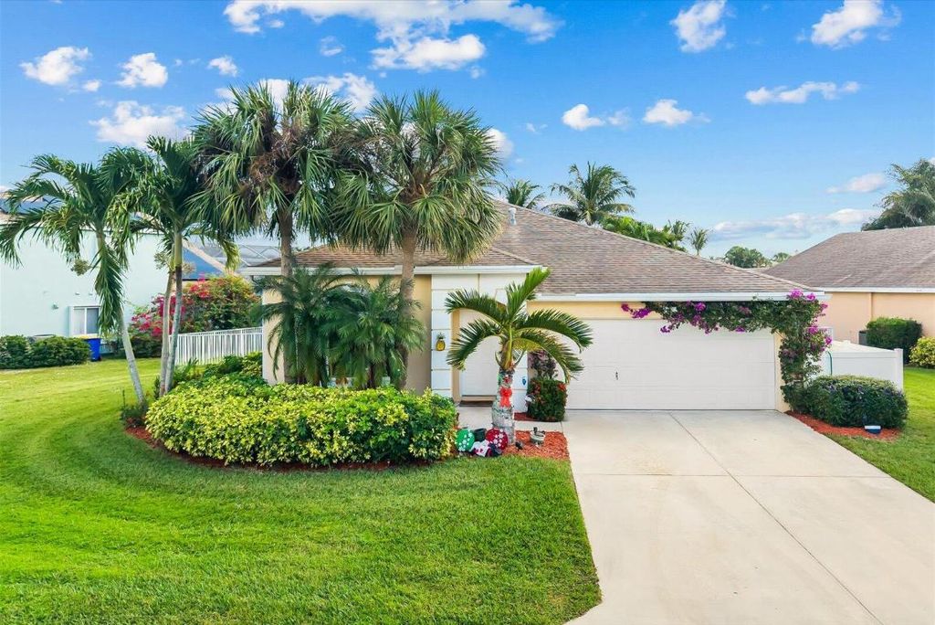 Photo of 4668 SE Winter Haven Court, Stuart, FL 34997 (MLS # R11147041)