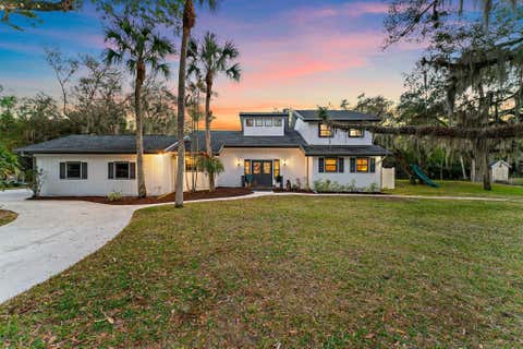 Photo of 6001 S Citrus Avenue, Fort Pierce, FL 34982 (MLS # B26040083)