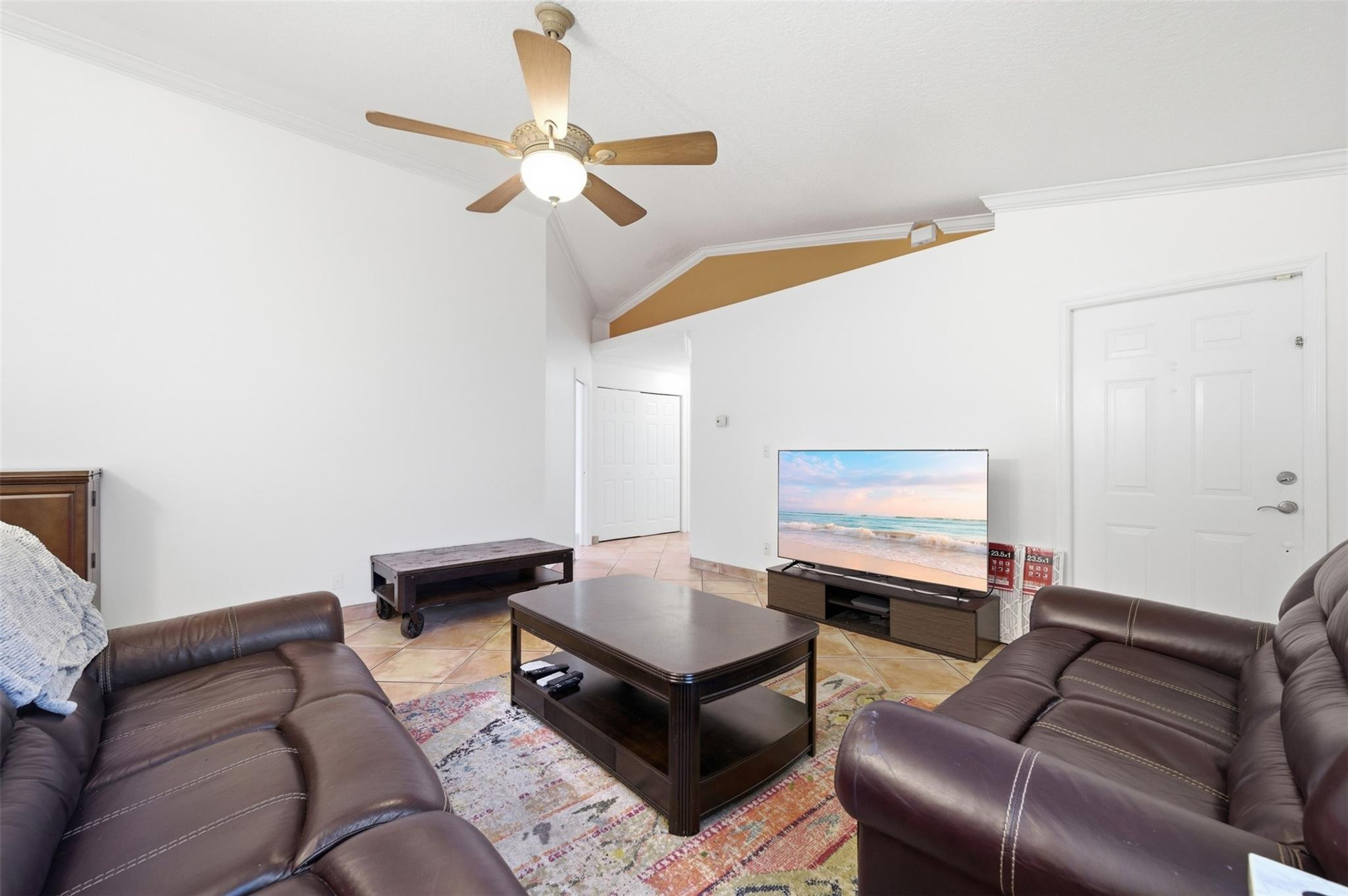 CRYSTAL KEY AT WOOLBRIGHT - Residential Lease