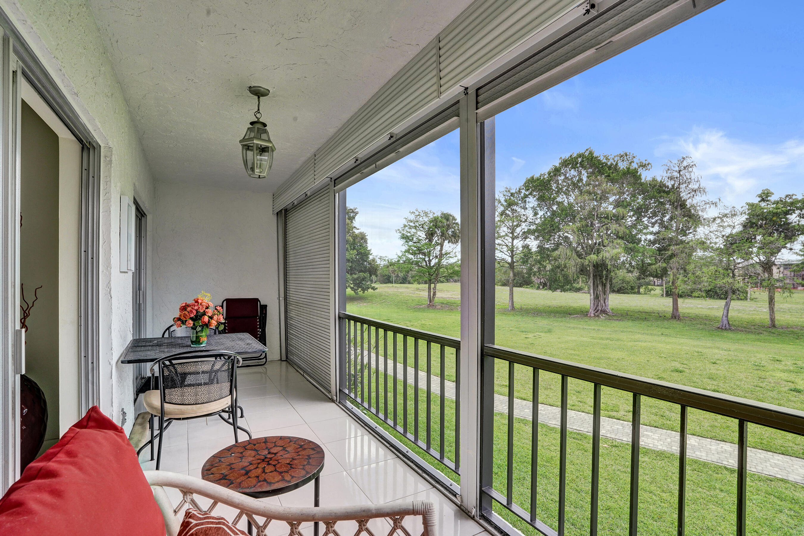 GREENS OF INVERRARY PHASE I - Residential