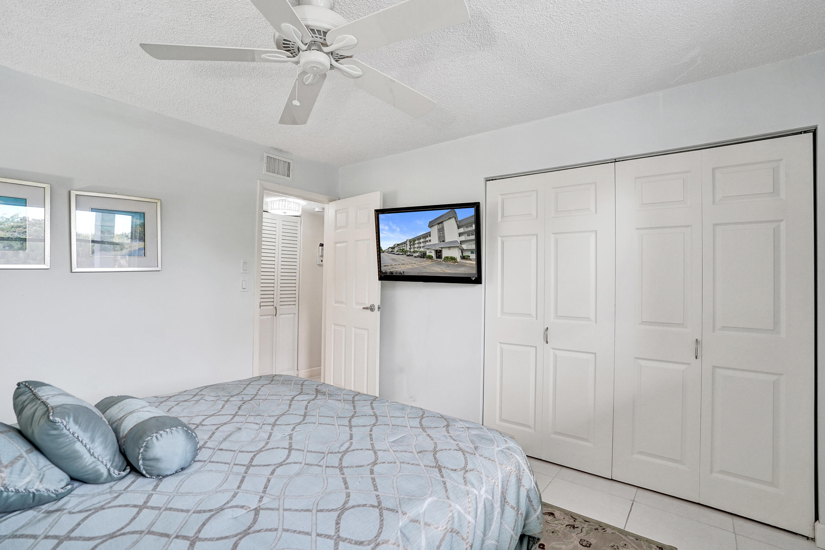 GREENS OF INVERRARY PHASE I - Residential