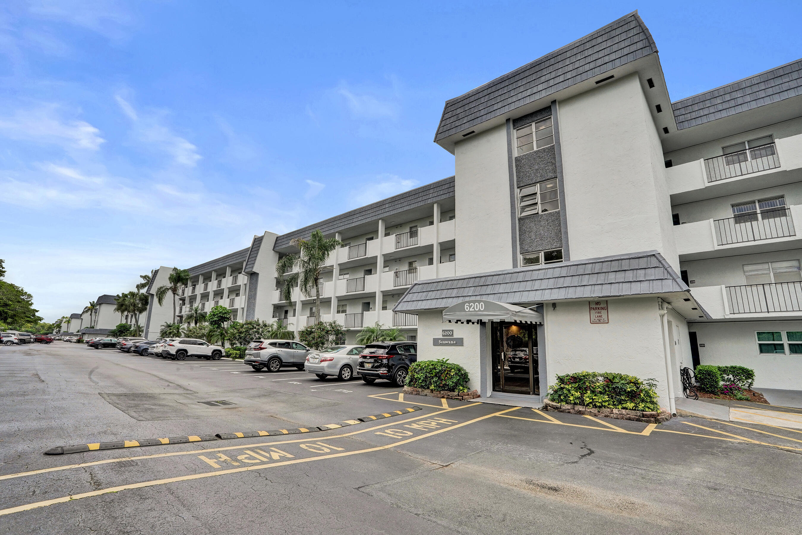 GREENS OF INVERRARY PHASE I - Residential